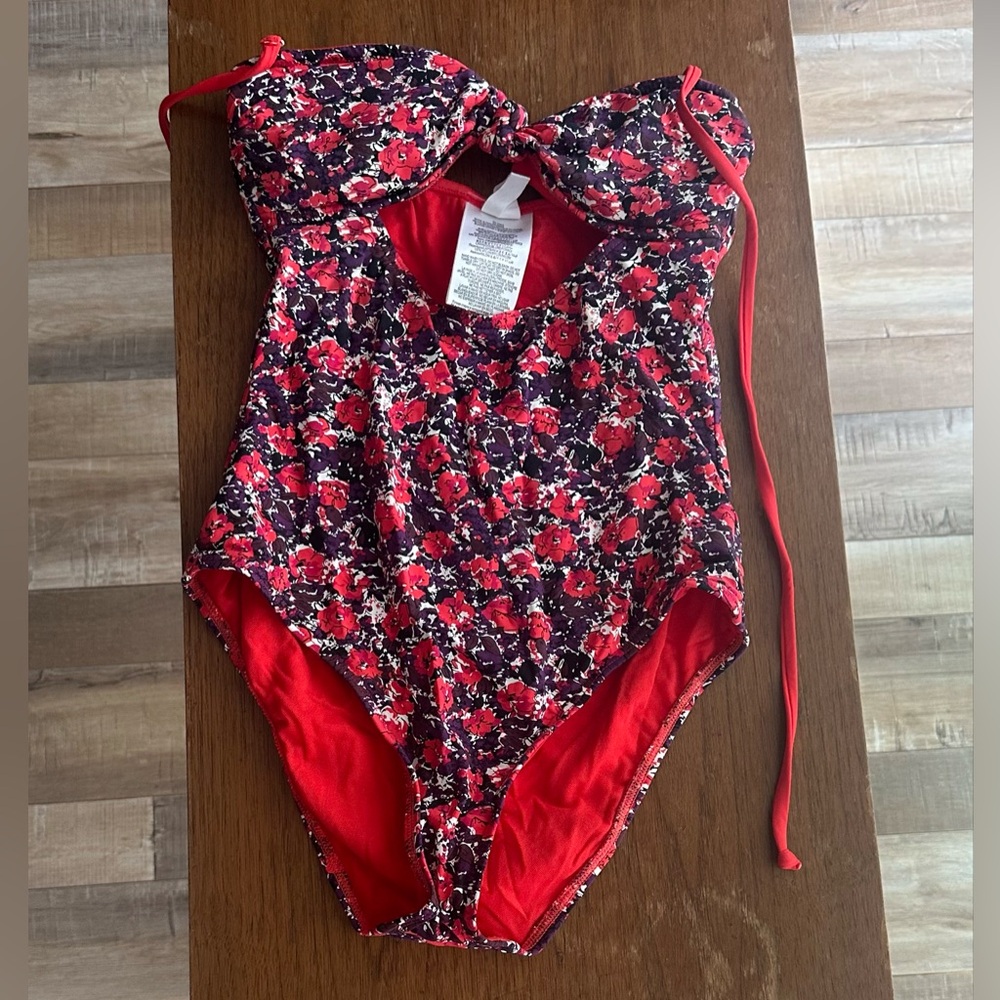 BCBGeneration Women's Floral 1pc Swimsuit Knot Front Cut Out Bathing Suit S